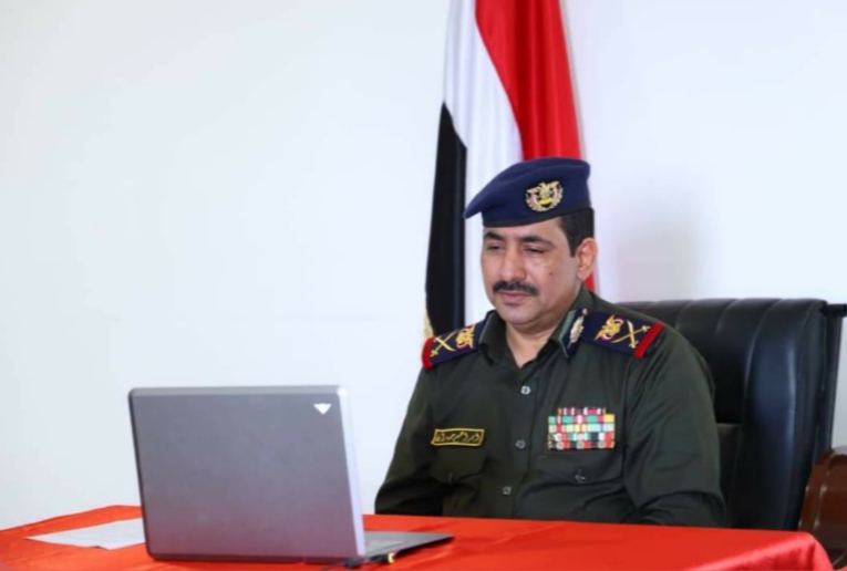 وزير الداخلية يناقش مع الملحق القانوني بالسفارة الامريكية التعاون بين البلدين في مجال مكافحة الإرهاب والجريمة 