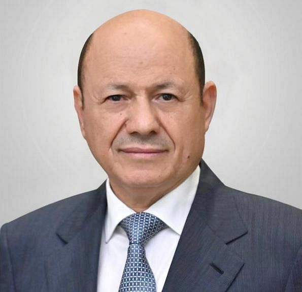 الرئيس العليمي يعزي وزير الخدمة المدنية والتأمينات بوفاة اللواء الضباعي