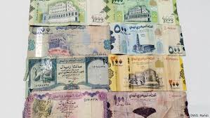 مليشيات الحوثي في مهمة القضاء على قيمة الريال الوطني !تفاصيل وحقائق