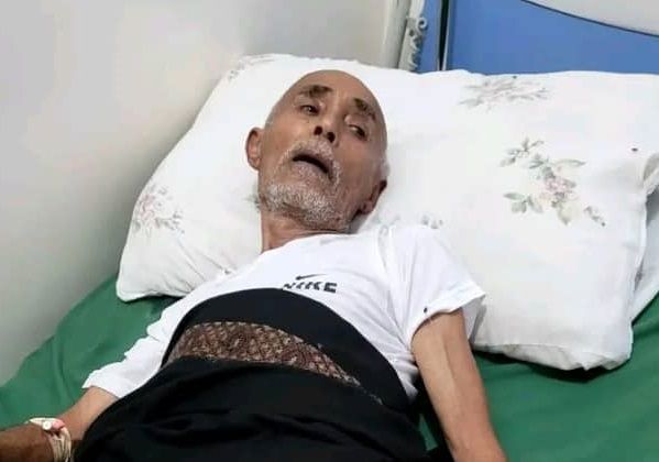 إصابة مسن برصاص قناص حوثي في تعز