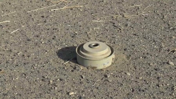 الحديدة..مقتل طفل وإصابة اثنين آخر بانفجار ألغام حوثية