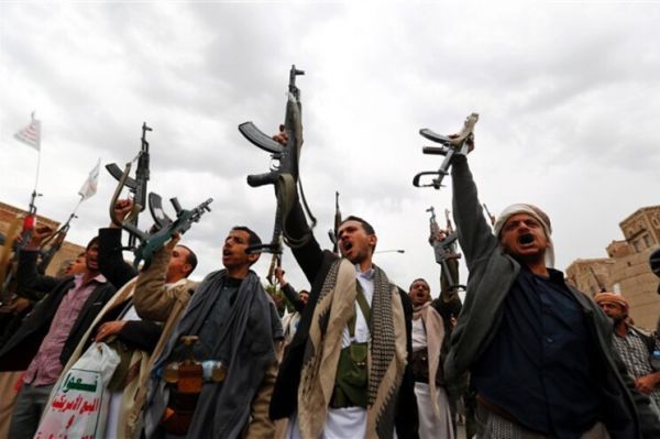 صراع الطيرمانات .. الأموال المنهوبة تشعل المواجهات من جديد بين قادة المليشيا في صنعاء