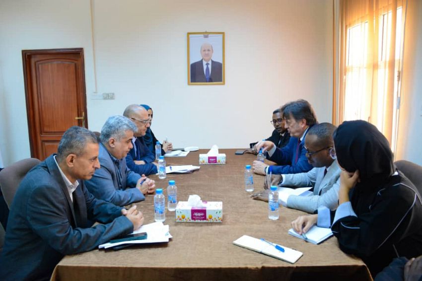 وزير التخطيط يبحث مع المنسق العام للشؤون الإنسانية الجهود الأممية لدعم التنمية