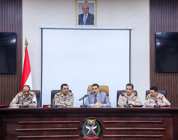رئيس الوزراء : استكمال استعادة الدولة وانهاء الانقلاب الحوثي هو أساس السلام