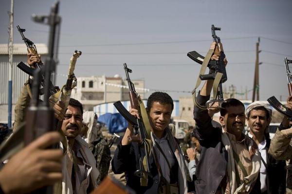 موجة غضب وسخرية من تعيين هامور فساد وزيرًا في حكومة الحوثي 