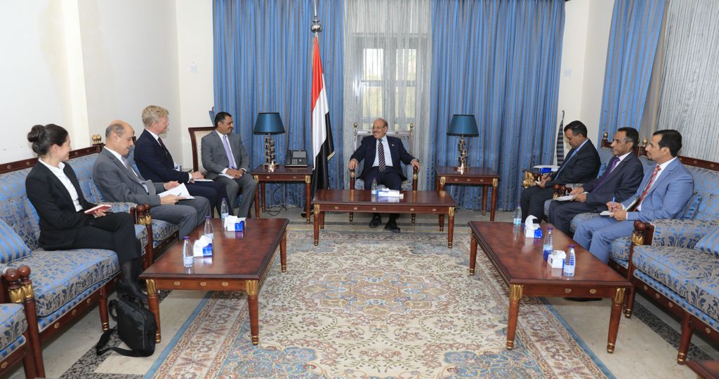 نائب رئيس الجمهورية يناقش مع المبعوث الأممي آفاق إحلال السلام