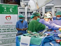 مركز الملك سلمان يجري 17 عملية جراحية قلب في المكلا