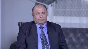 نائب رئيس الوزراء يكرم الطلاب الخريجين بجامعة حضرموت للعام الدراسي المنصرم 