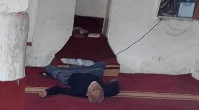 وفاة صائم وهو يقرأ القرآن داخل مسجد في إب