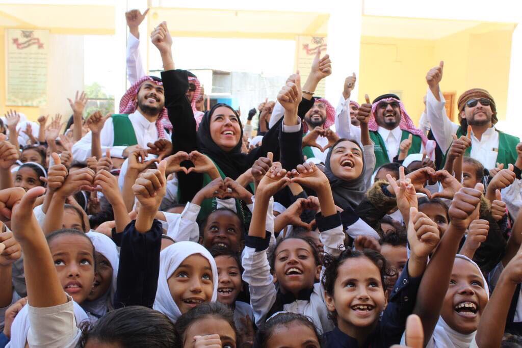 شاهد الفتاة السعودية الجميلة التي نالت إعجاب اليمنيين (صور + تفاصيل)