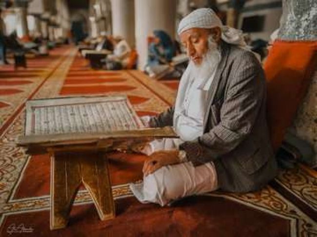 العثور على جثة مُسن في بئر بعد خروجه من سجون الحوثي
