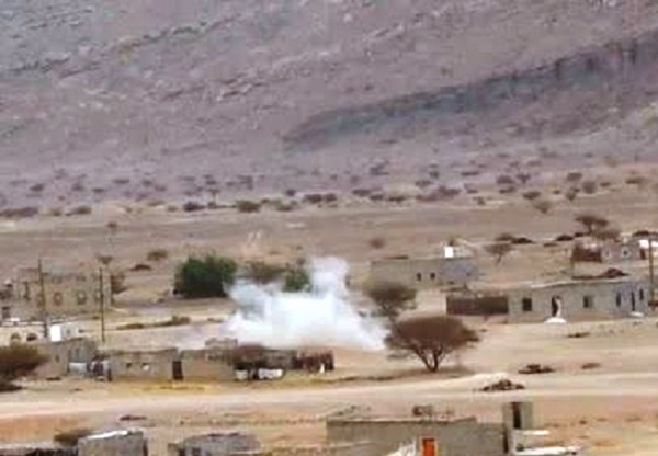"حصار العبدية" .. تقرير حكومي يكشف عن نقص كبير في الغذاء والدواء وآلاف المدنيين معرضون للخطر جراء الحصار الحوثي