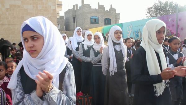 مليشيا الحوثي تغير اسم مدرسة ثانوية في صنعاء وتستبدله بأحد قتلى الجماعة