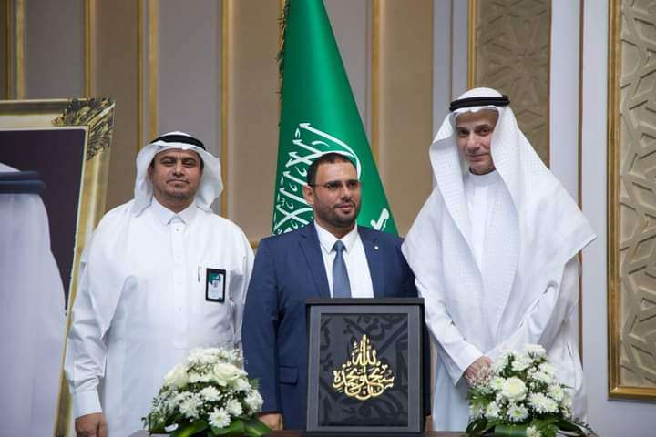 مطوفو حجاج الدول العربية تكرم بعثة الحج اليمنية