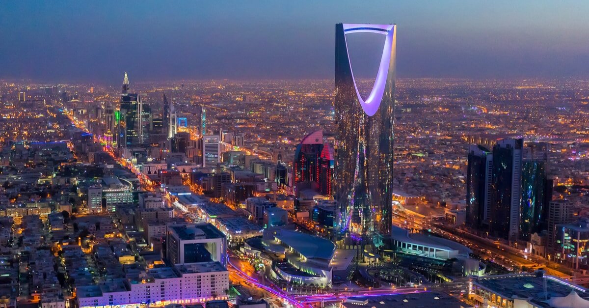 مغترب يمني يطلق نداء استغاثة عبر فيسبوك لاسعافه ثم يلفظ أنفاسه الأخيرة.. الاسم والصورة 