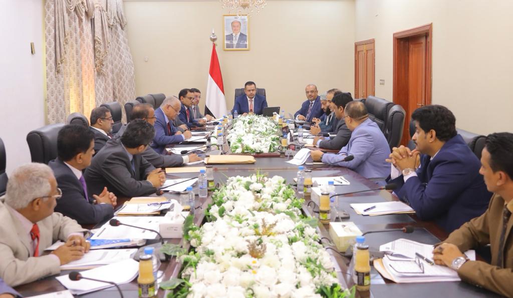 مجلس الوزراء يناقش الجدول التنفيذي لخطة التدخلات العاجلة للحكومة في المسارين العسكري والاقتصادي