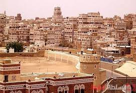 الحوثي يرفع الراية البيضاء أمام «كورونا» .. و«الشرعية» تواصل جهودها في مواجهة خطر الوباء 