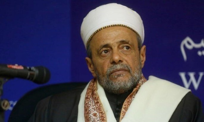 غموض يكتنف وفاة رجل دين حوثي بارز بعد العثور على جثته في إحدى فلل حدة
