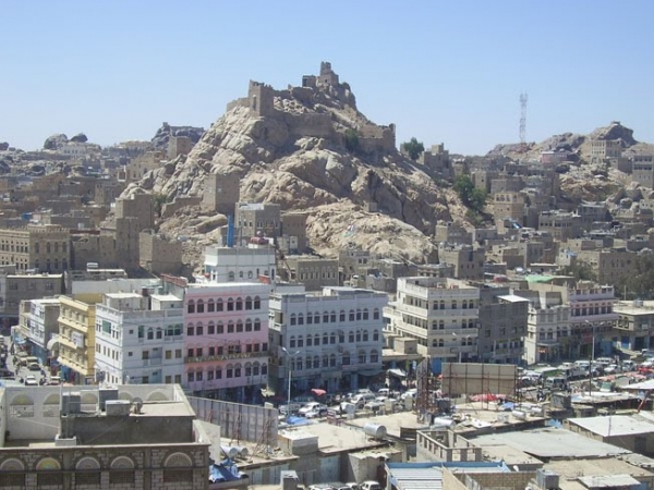  مليشيا الحوثي تختطف 25 صرافاً من محلاتهم في مدينة رداع في محافظة البيضاء