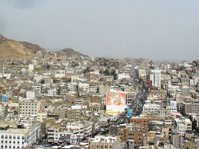 مقتل طفل أمام والدته على يد مسلح ذو سوابق جنائية في تعز