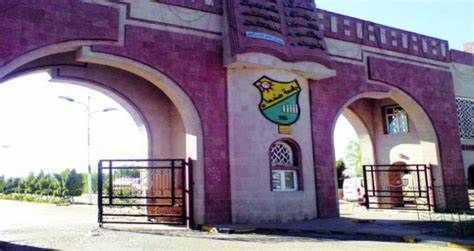 محمد علي الحوثي مُحاضراً.. حين تنتقم "السلالة" من جامعة صنعاء !