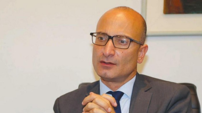  #65279;السفير الفرنسي:  #65279;الحوثيون يدمرون المجتمع اليمني من الداخل وهم المسؤولون عن عدم تجديد الهدنة