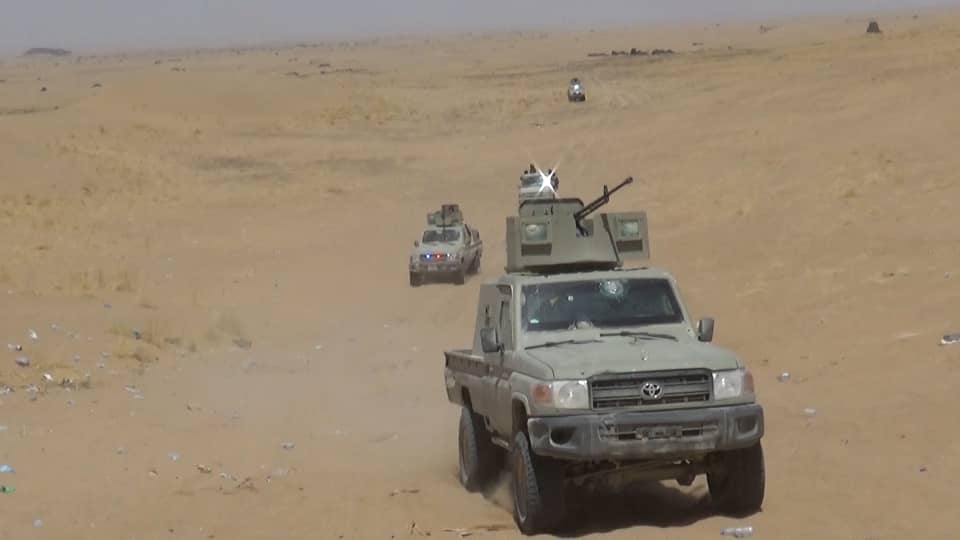 قوات الجيش تدحر مليشيا الحوثي من عدّة مواقع في جبهة الكسارة
