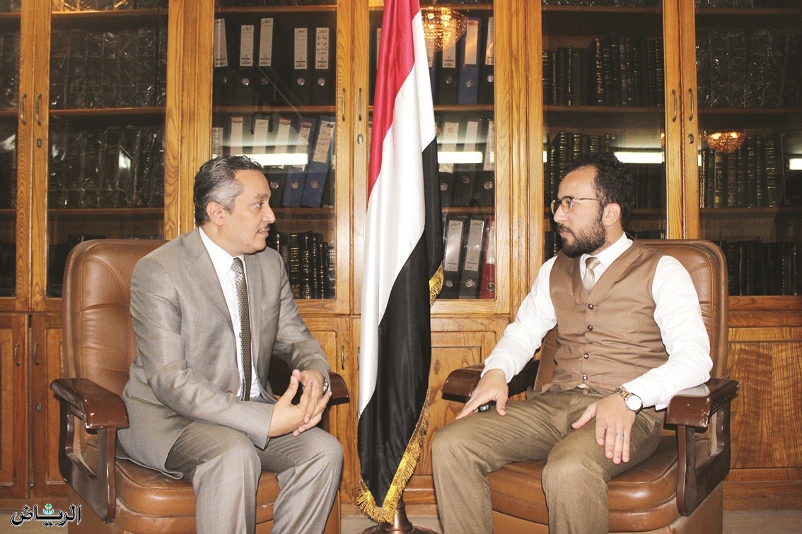 مسئول حكومي: التحالف دعم الشرعية وأحبط الانقلاب و"الفقر والجهل والمرض" ثالوث حوثي للسيطرة والإخضاع