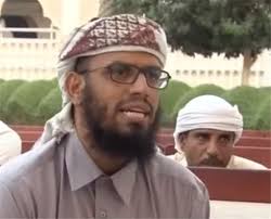 عاجل.. محللون سياسيون ونشطاء بمواقع التواصل الإجتماعي يسردون عدد من جرائم "هاني بن بريك" ويكشفون عن فتنته القاتلة والمدمرة في "دماج" و "الجابري" 