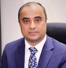 وزير المالية يبحث مع السفير الأمريكي تطورات الأوضاع المالية والاقتصادية في اليمن