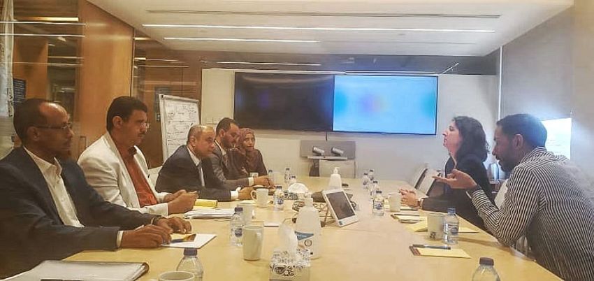 وزير المالية يبحث مع البنك الدولي التطورات الاقتصادية ودعم اليمن