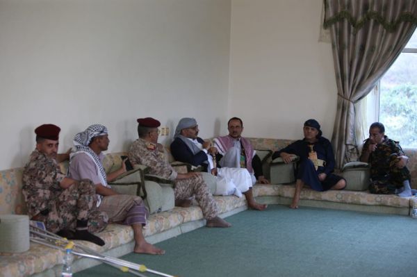 العميد طارق يستقبل القيادات الأمنية والعسكرية بمحافظة تعز
