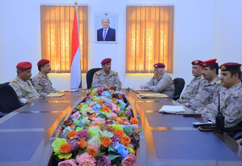 رئيس الأركان يشيد بدور المنطقة العسكرية الأولى في محاربة الارهاب