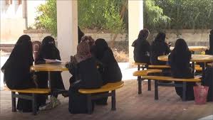 تعرف على سبب تقزم فتيات وشباب اليمن 