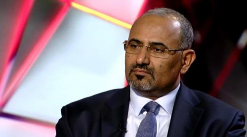 عضو مجلس القيادة الرئاسي الزُبيدي يُعزَّي بوفاة العقيد الصايدي