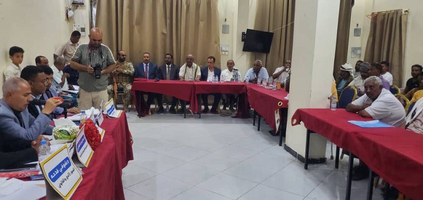 جامعة الحديدة تنظم ندوة حول مخاطر عسكرة الحوثي للبحر الأحمر