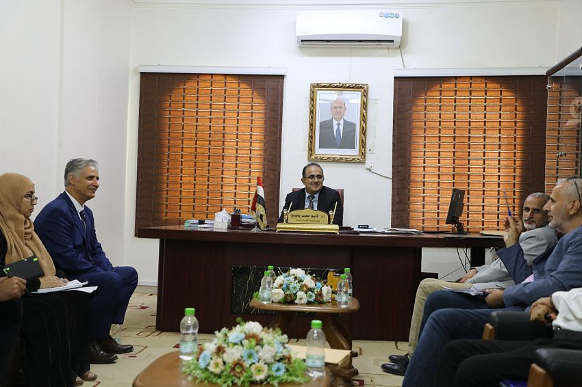 وزير الصحة يبحث مع صندوق الأمم المتحدة للسكان تدخلاته في القطاع الصحي