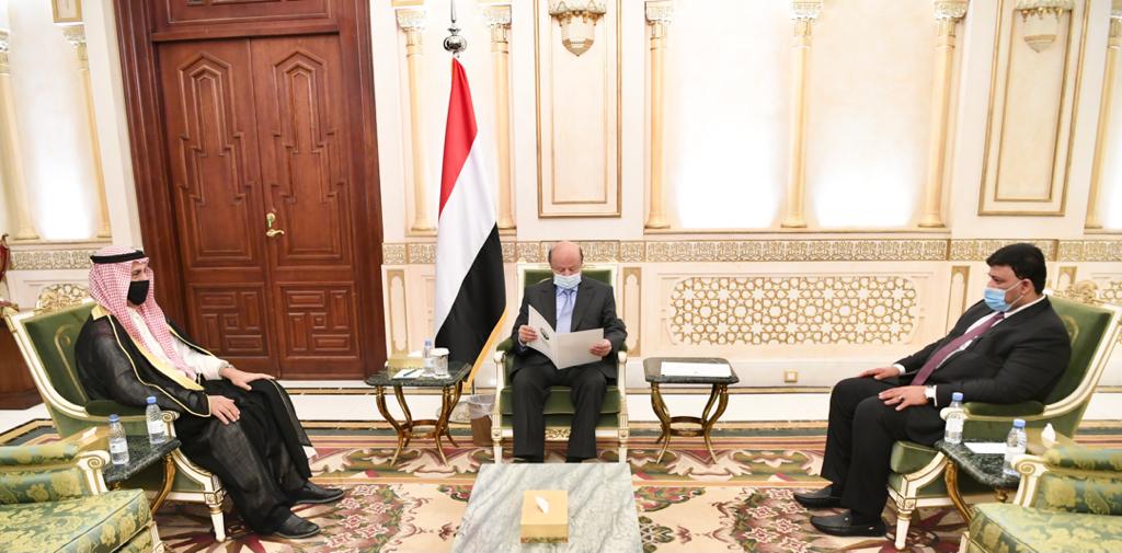 رئيس الجمهورية يشيد بالعلاقات الاخوية المتينة بين اليمن والكويت