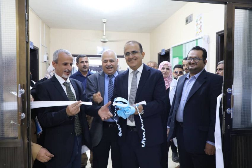 وزير الصحة يدشن مركز الطوارئ التوليدية في التواهي