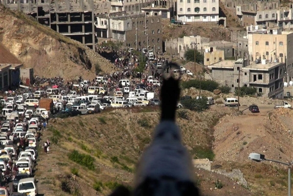 استشهاد طفلة برصاص قناصة مليشيا الحوثي غربي تعز