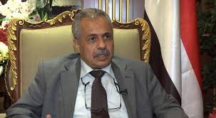 وزير الصناعة يصدر قرارين بفتح مكاتب لهيئة المواصفات والمقاييس في المهرة وشبوة