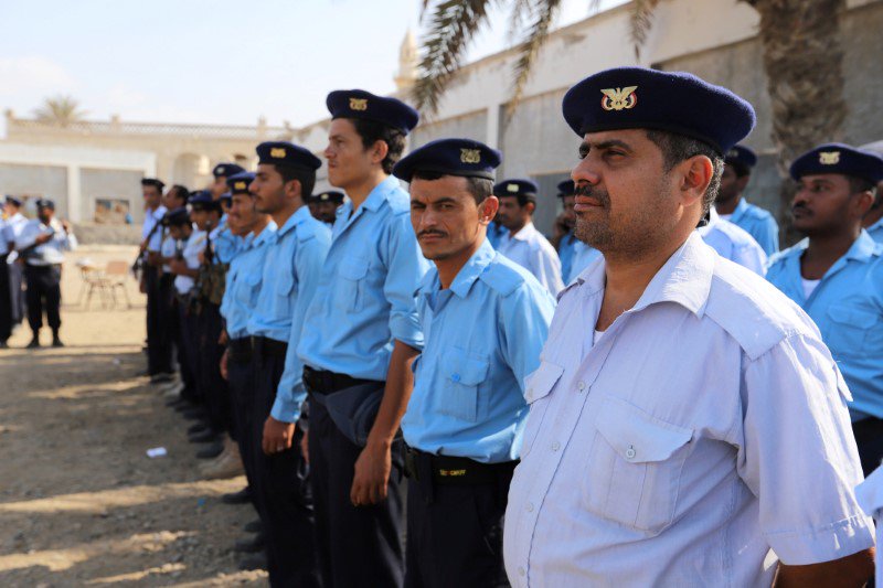 الأمم المتحدة تشرف على انسحاب الحوثي من موانئ الحديدة والحكومة تصفه بـ"المسرحية"