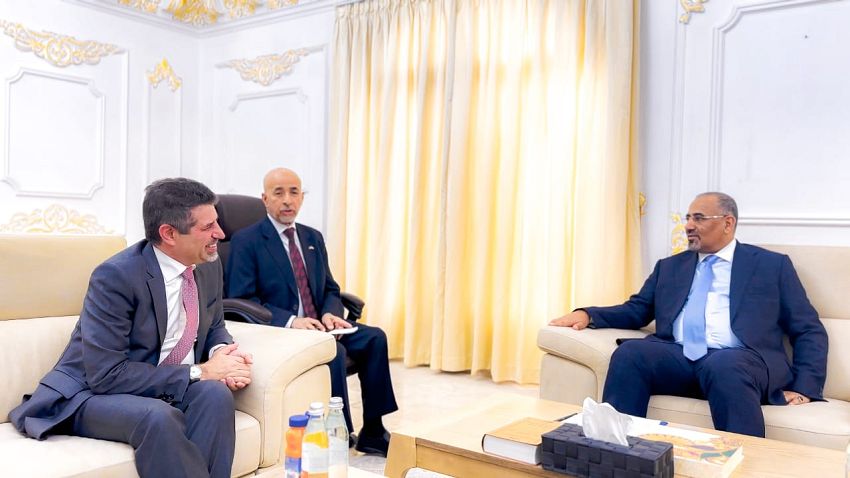 الزبيدي يناقش مع السفير الامريكي مستجدات الأوضاع في اليمن