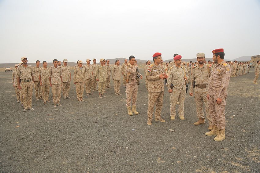 رئيس هيئة العمليات يطلع على اوضاع اللواء الأول احتياط بمأرب