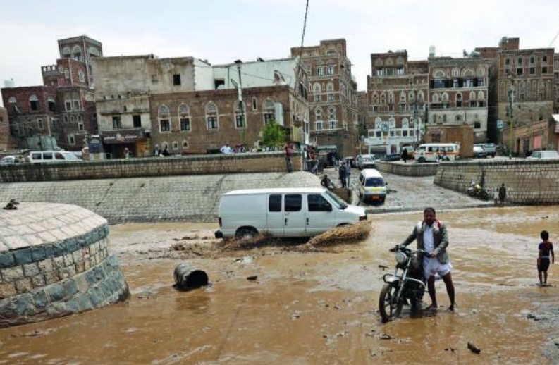 الأرصاد اليمني يتوقع هطول أمطار مصحوبة بالعواصف الرعدية والبَرَد