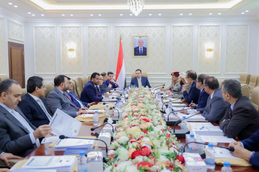 اتخذ قرارات استثنائية.. مجلس الوزراء يستعرض تطورات الأوضاع العامة 