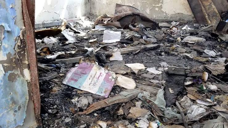 كانوا في طريقهم للمدرسة.. إستشهاد وإصابة مجموعة من الأطفال في قصف حوثي بحجة