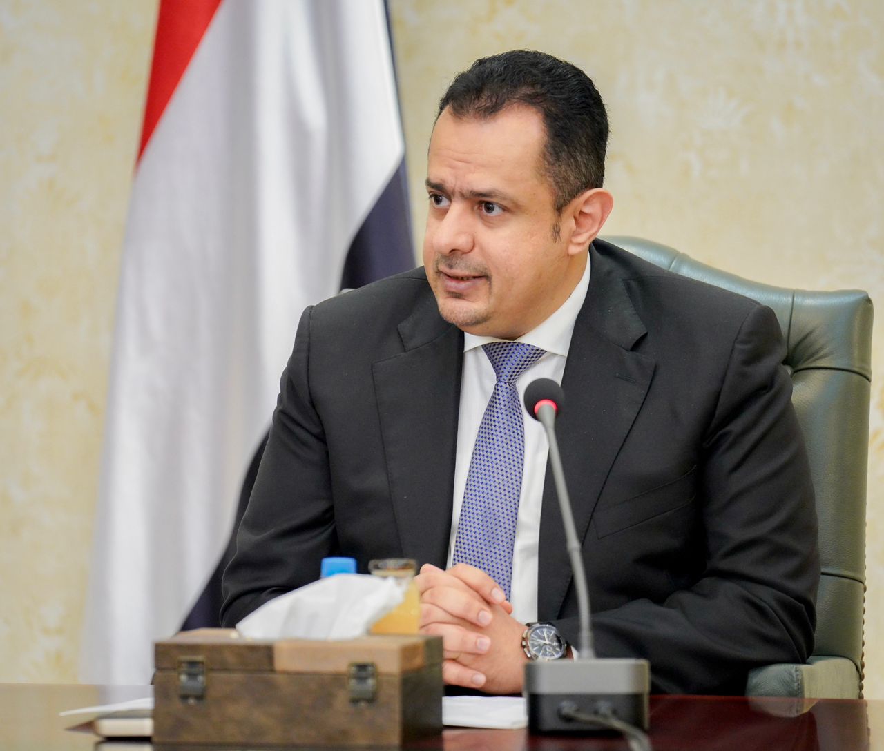 رئيس الوزراء يؤكد أن عنوان المرحلة سيكون النزاهة والشفافية وتحقيق الإصلاحات