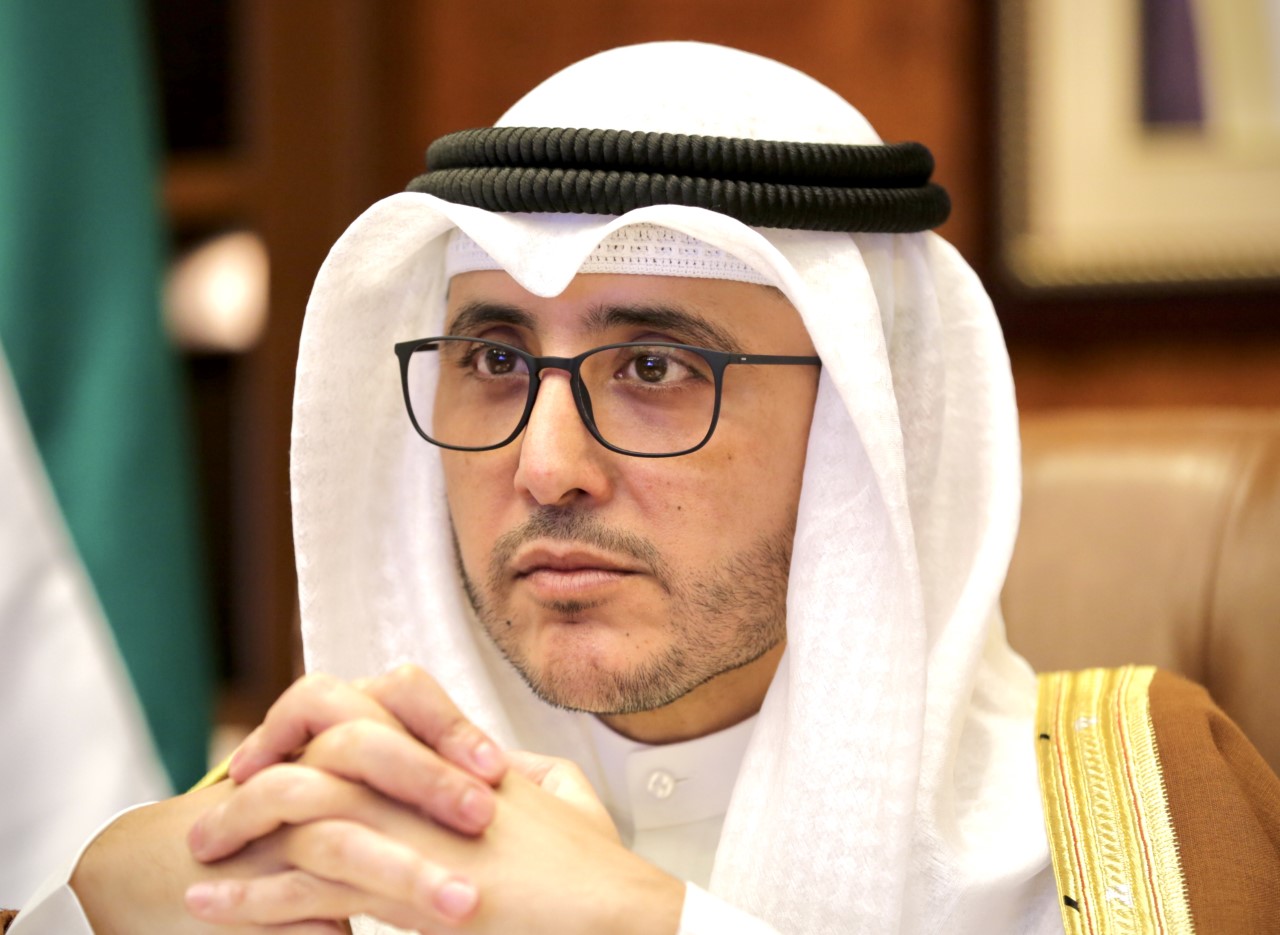 الكويت تجدد التزامها بالوقوف مع اليمن ووحدته وأمنه وتشدد على تنفيذ المبادرة السعودية والمرجعيات الثلاث