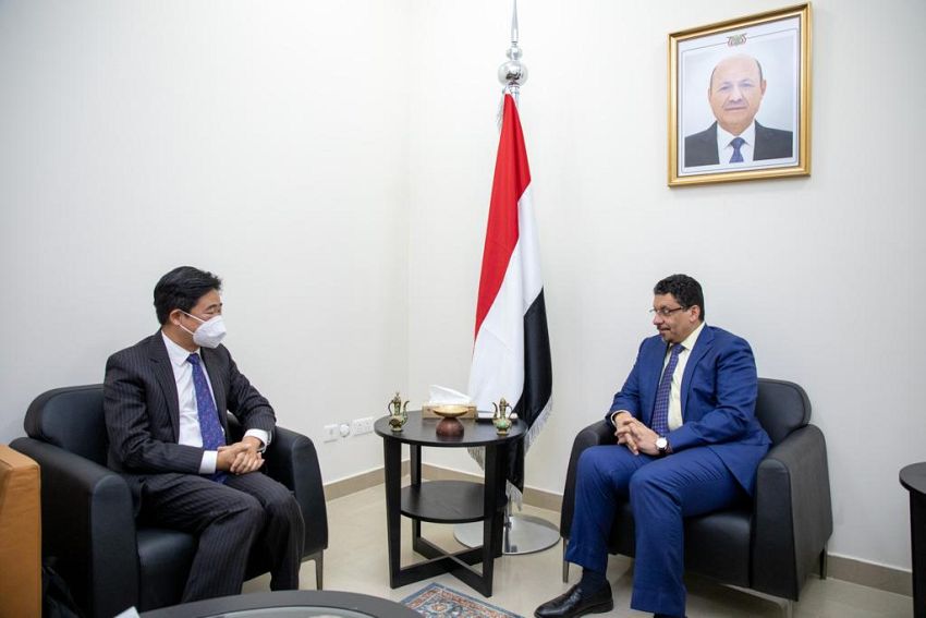وزير الخارجية يؤكد على متانة العلاقات اليمنية الصينية
